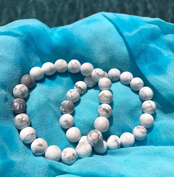 HOWLITE